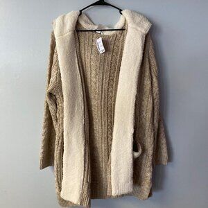 🚨CLEARANCE 0124-7 CJ Banks Cardigan Sweater
